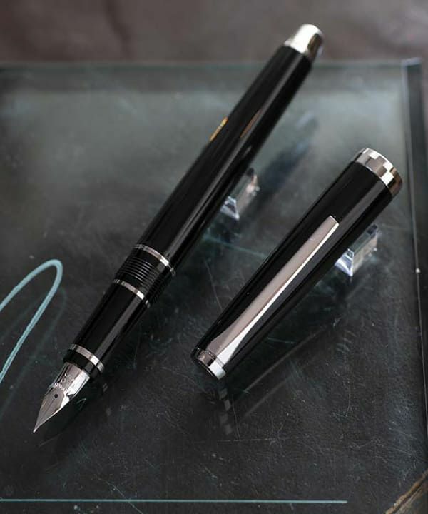 パイロット PILOT 万年筆 エラボーロジウムブラック（SEF軟極細字、SF  